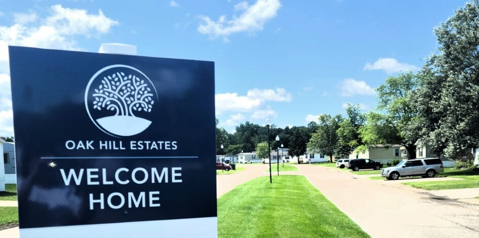 Building Photo - 17028 Sleepy Hollow Blvd