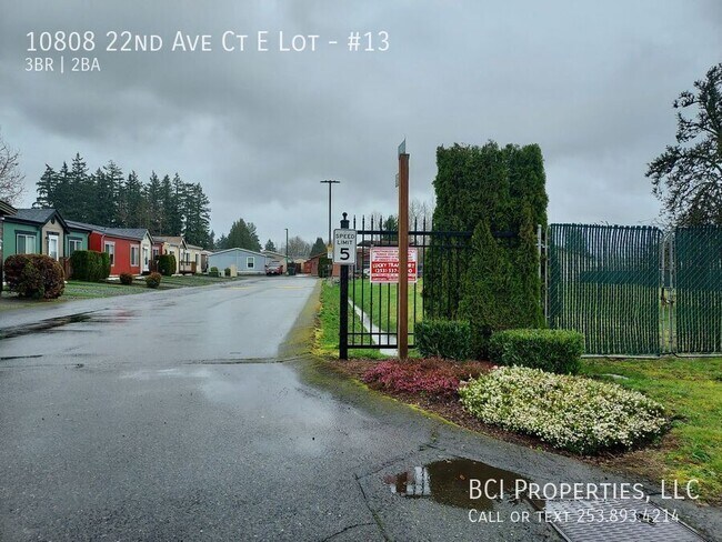 Building Photo - 10808 22nd Ave Ct E