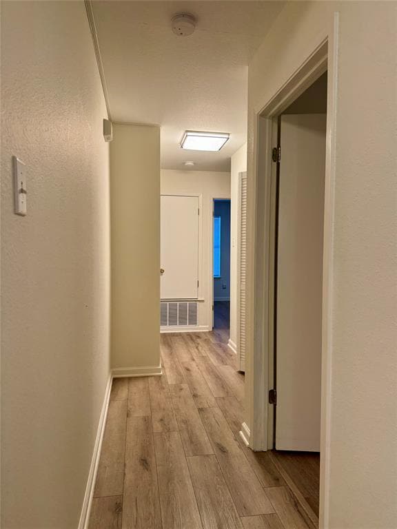 Building Photo - 8112 Willet Trail