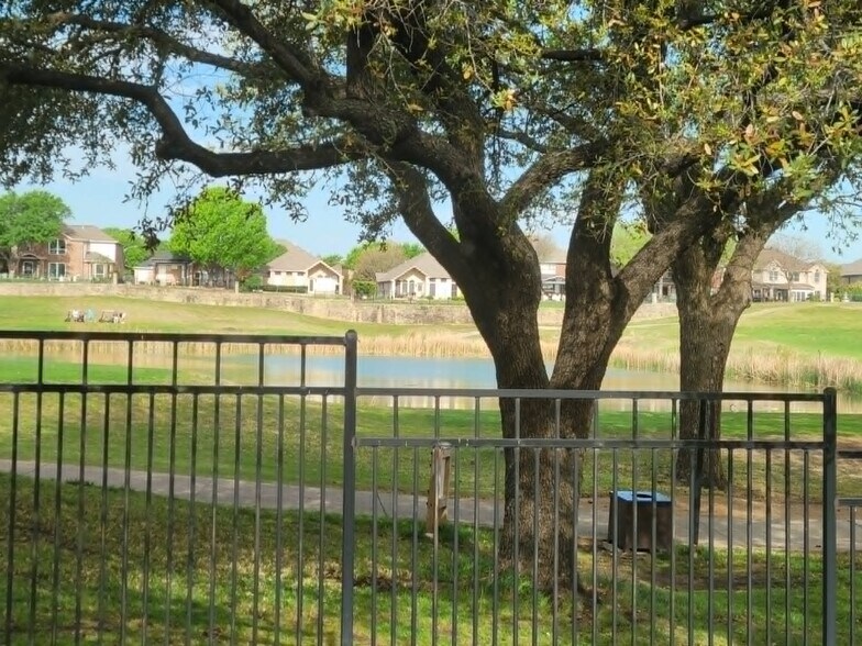 Building Photo - 5833 Tuleys Creek Dr