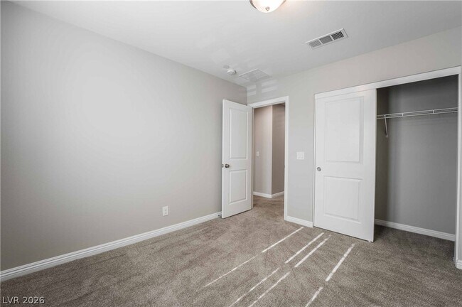 Building Photo - 5378 Silver Branch Ave