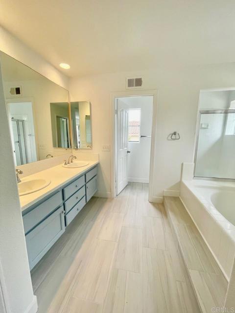 Building Photo - 659 Rosita Ct