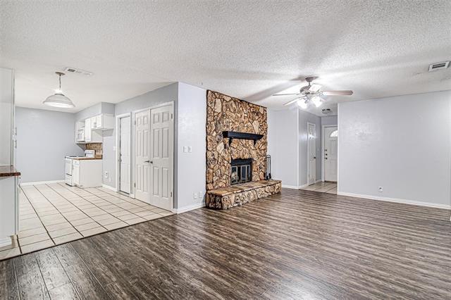 Building Photo - 524 Patterson Dr