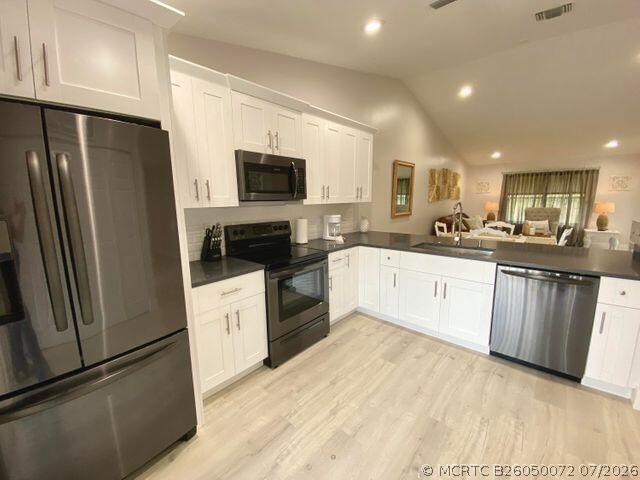 Building Photo - 13065 Albright Ct