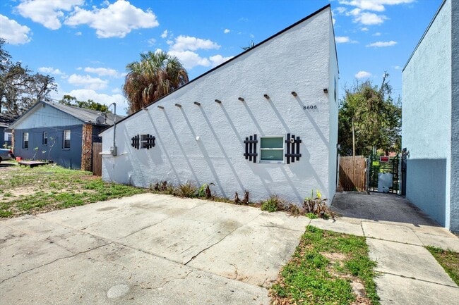 Building Photo - 8606 N Semmes St