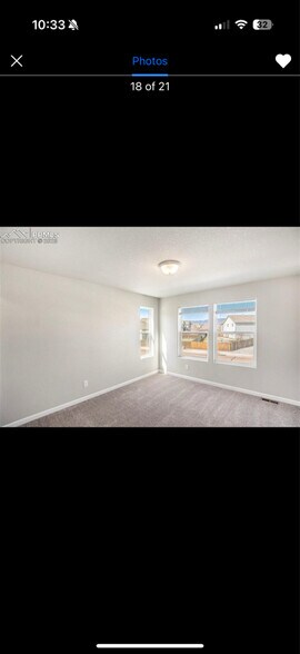 Building Photo - 6351 Old Glory Dr