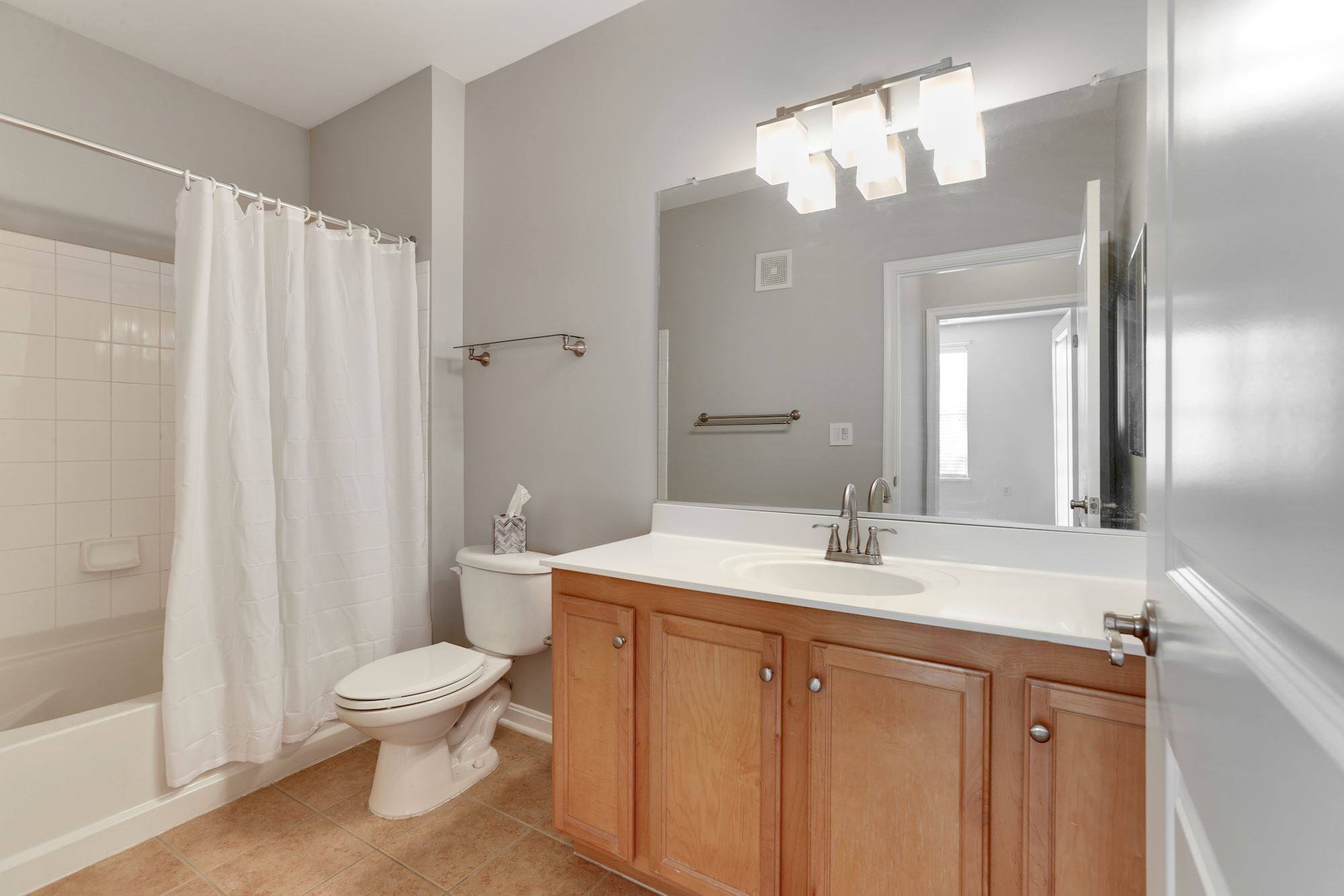 Building Photo - 2665 Prosperity Ave