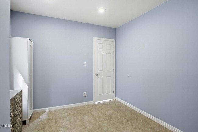 Building Photo - 1606 Glenwood Rd