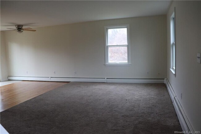 Building Photo - 227 Wall St