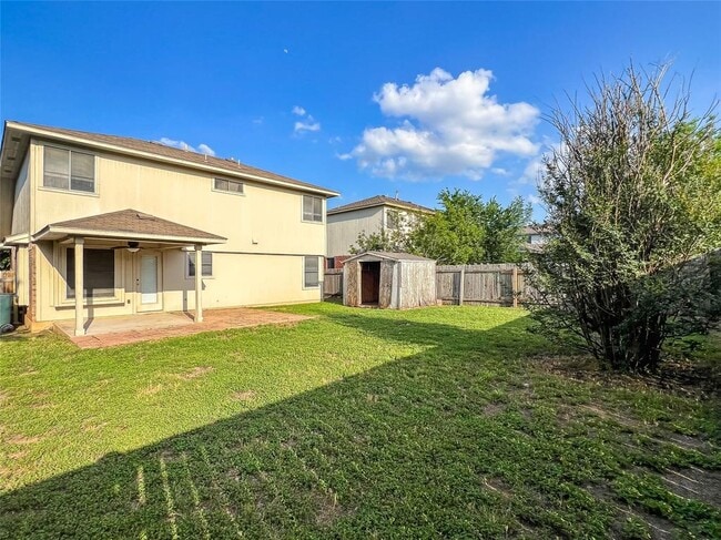 Building Photo - 1308 Dillon Lake Bend