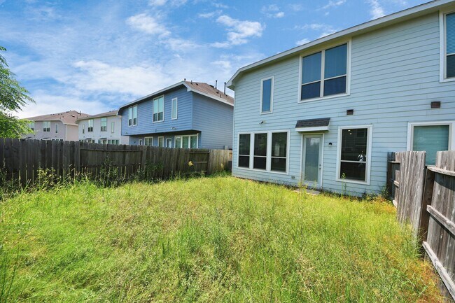 Building Photo - 1715 Ryon Falls Dr