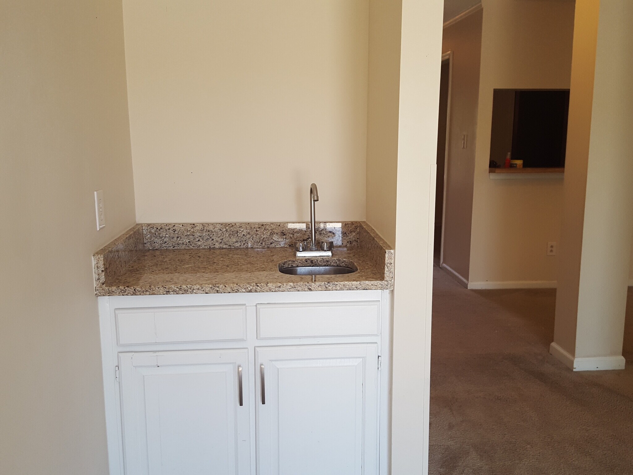 Building Photo - 4721 Eldon Ct