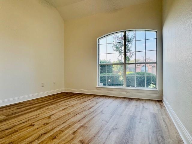 Building Photo - 10613 Dry Creek Ln