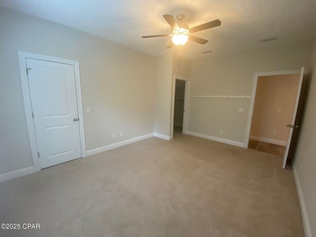 Building Photo - 1001 Clay Ave