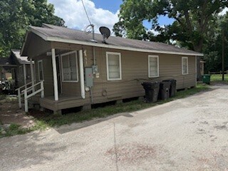 Building Photo - 1417 Bland St