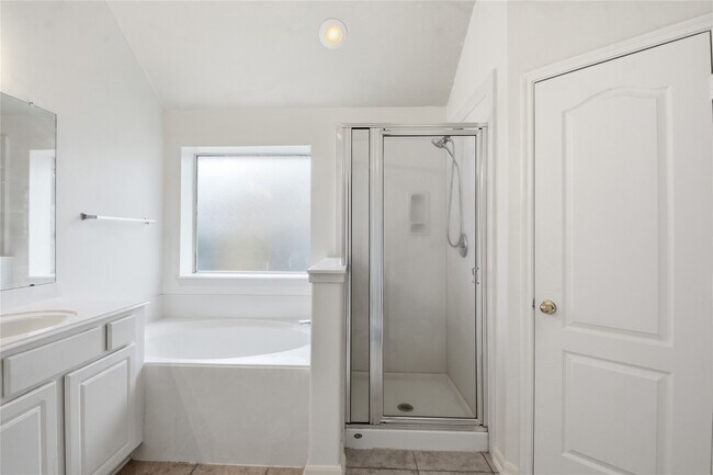 Building Photo - 17706 Windsor Grove Ln