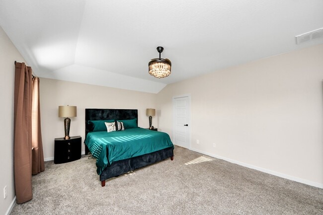 Building Photo - 202 Serena Pk Ln