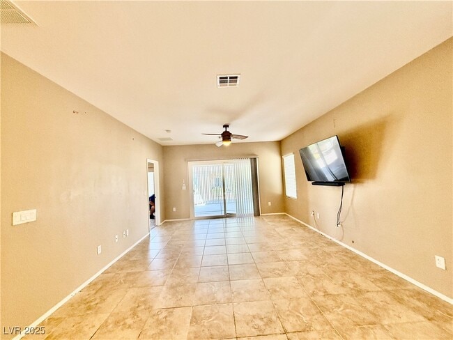 Building Photo - 2708 Cheer Pheasant Ave