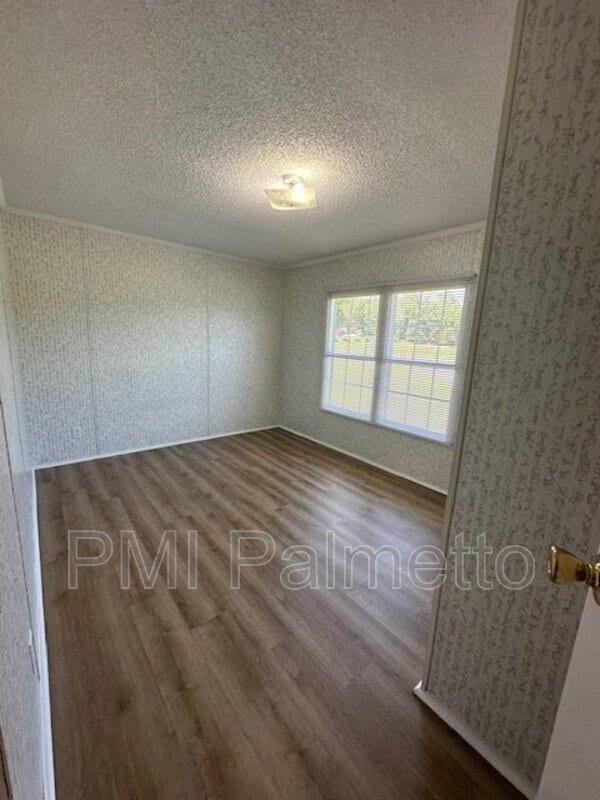Building Photo - 760 Murray Lindler Rd