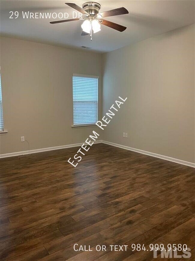 Building Photo - 29 Wrenwood Dr