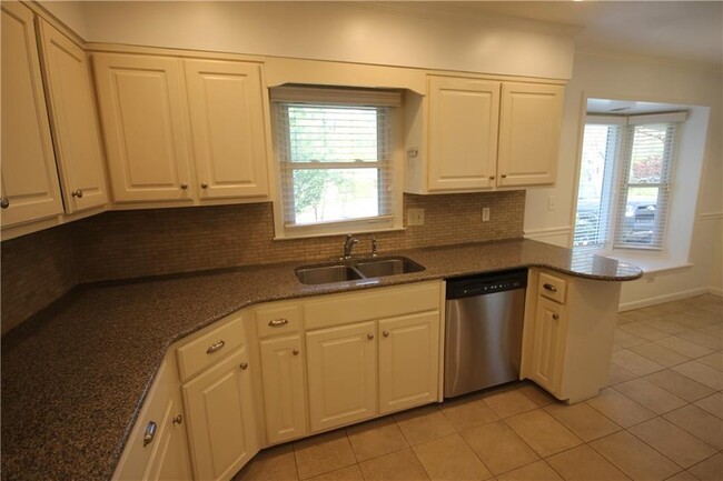 Building Photo - 1735 Moonstone Ct