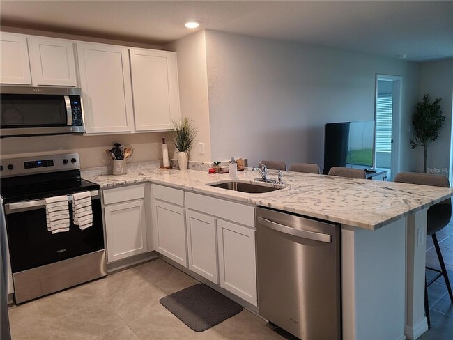 Building Photo - 10209 Kalamazoo Pl