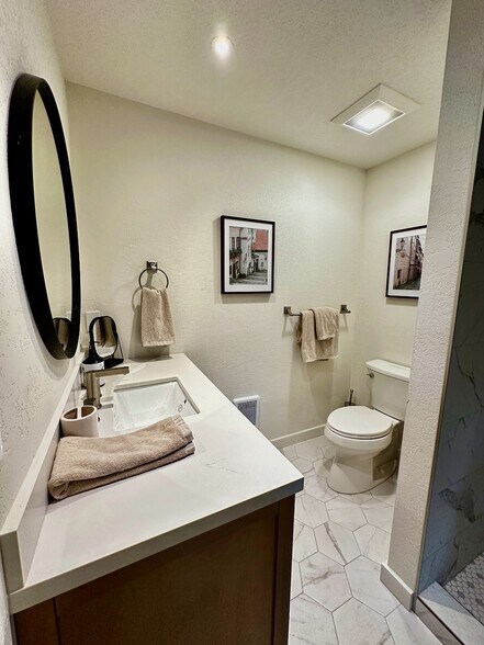 Primary bathroom - 128 Mallard Loop