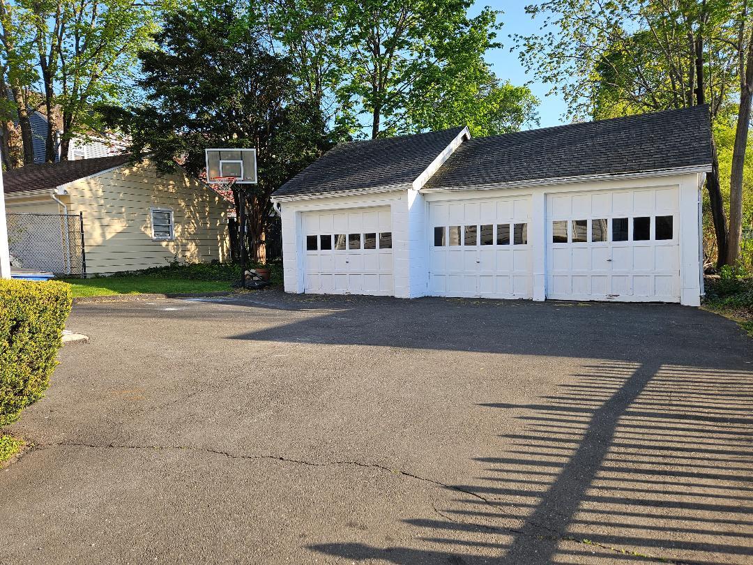 Building Photo - 454 Fountain St