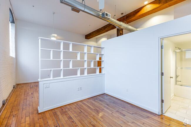 Interior Photo - The Lofts at Union Pen