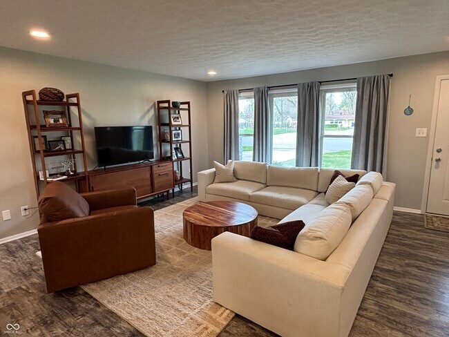 Building Photo - 41 Blairsden Ave