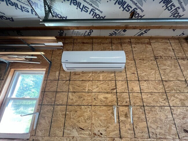 Building Photo - 30 Loughran Dr