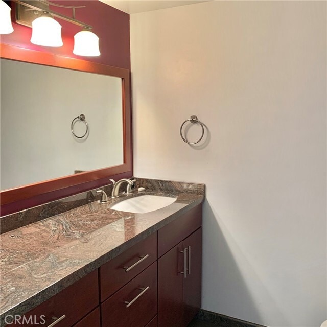 Building Photo - 202 Calle Cuervo