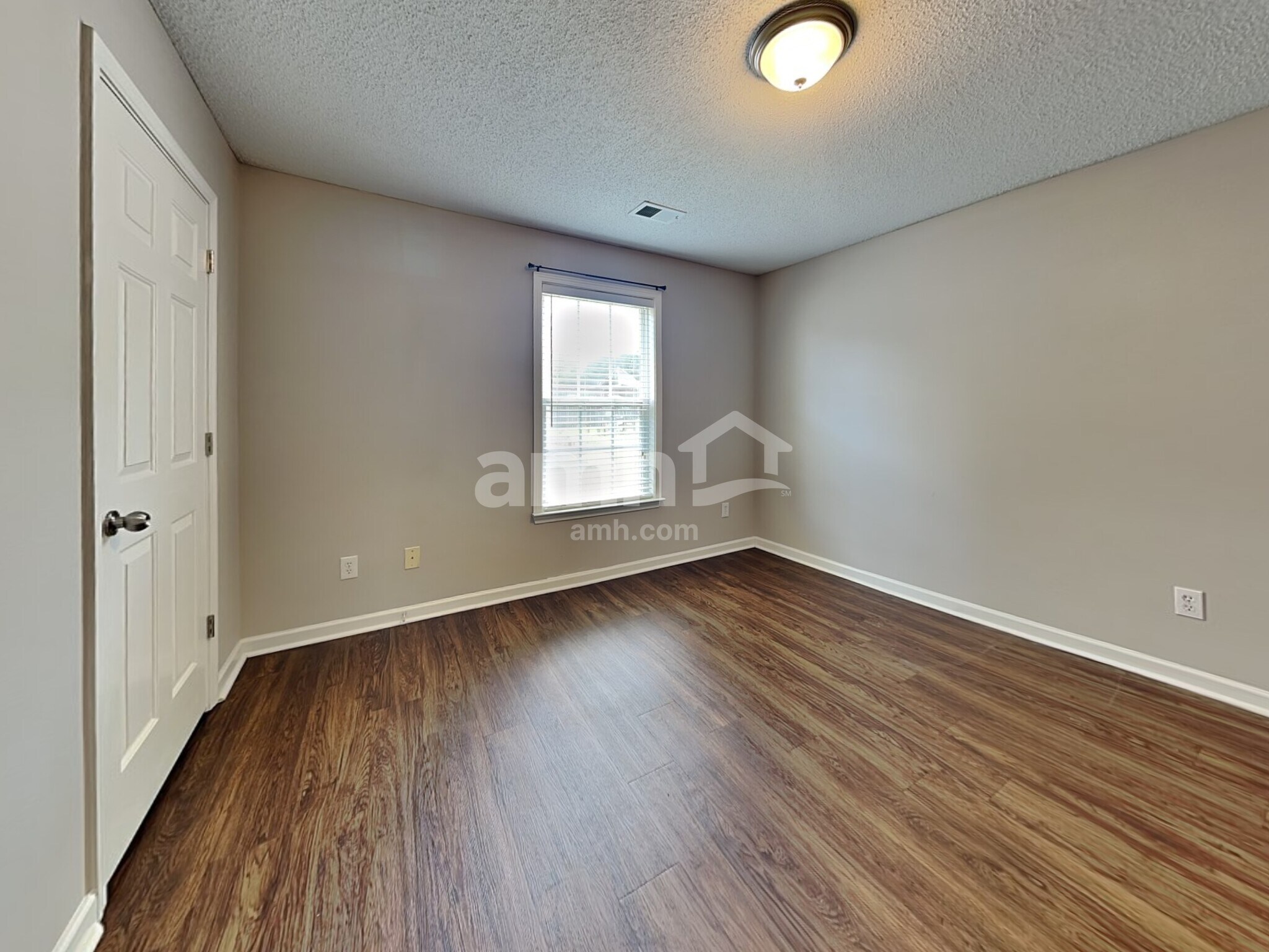 Building Photo - 23 Seaside Ln