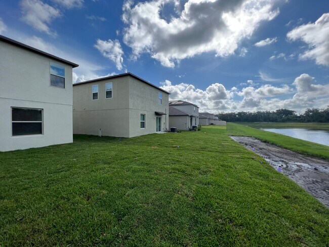 Building Photo - 12032 Miracle Mile Dr- Timber Creek