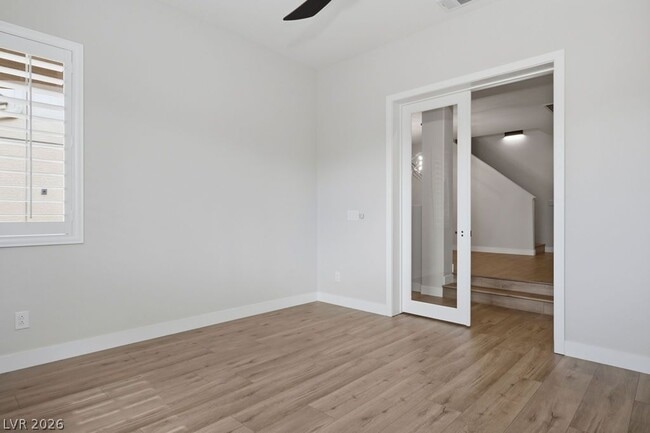 Building Photo - 10327 Parkview Mountain Ave