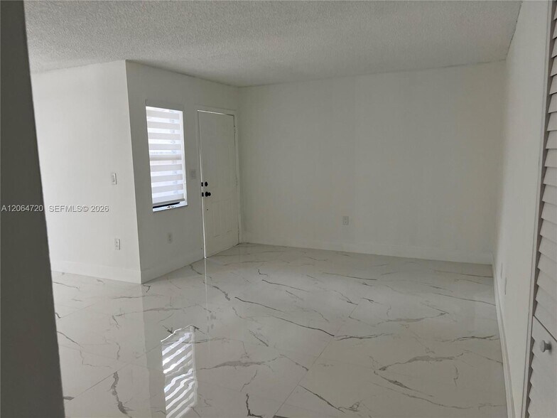Building Photo - 9990 NW 9th Street Cir