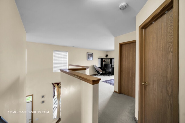 Building Photo - 1058 Delta Dr