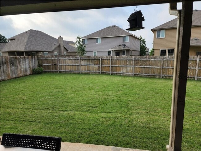 Building Photo - 109 Bastian Ln