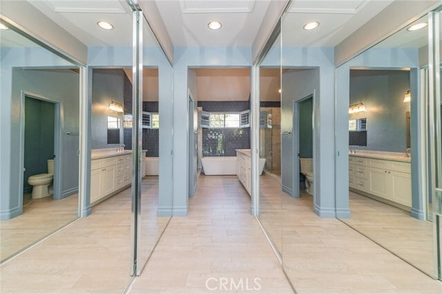 Building Photo - 52 Siena