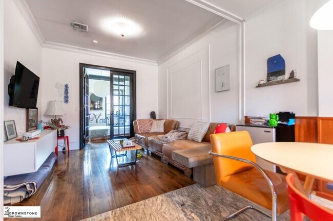 Building Photo - 1 bedroom in BROOKLYN NY 11231