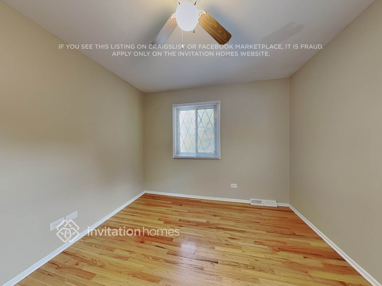 Building Photo - 415 Sussex Ct