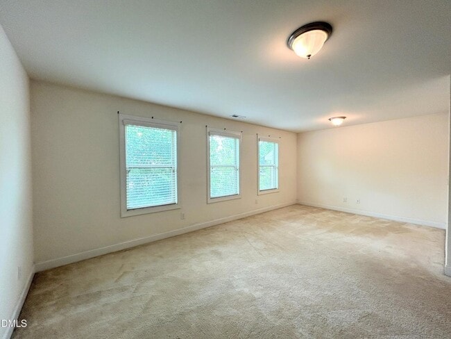 Building Photo - 735 Lampwick Ln
