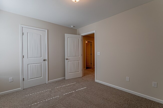 Building Photo - 117 Sweet Almond Ct