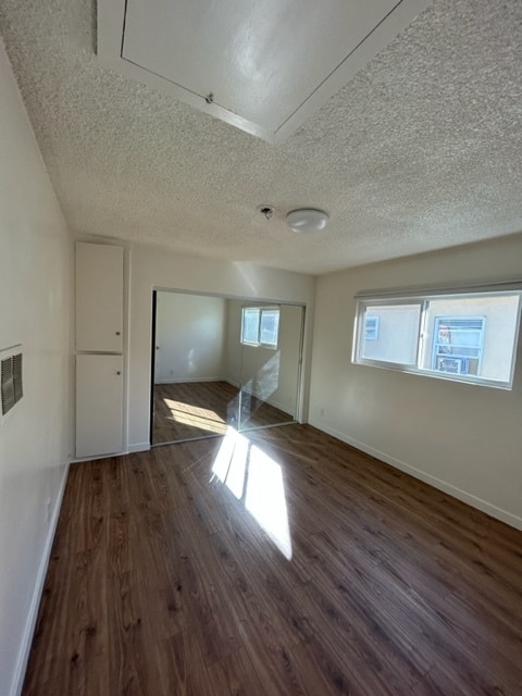 Bedroom - 1242 N Westmoreland Ave