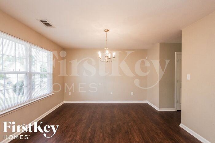 Building Photo - 5126 Raspberry Knoll Dr