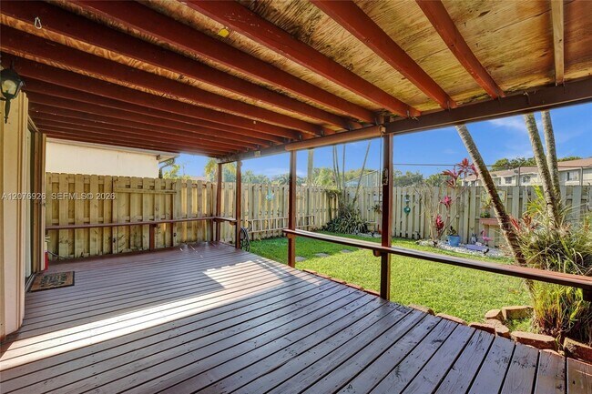 Building Photo - 11154 NW 37th St