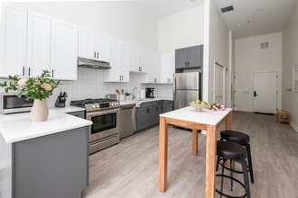 Furnished Kitchen - Addams Coliving