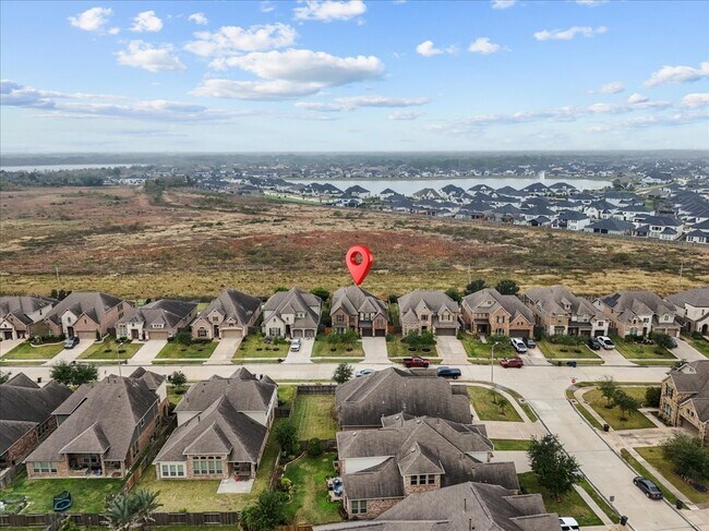 Building Photo - 1636 Longwood Glen Ln