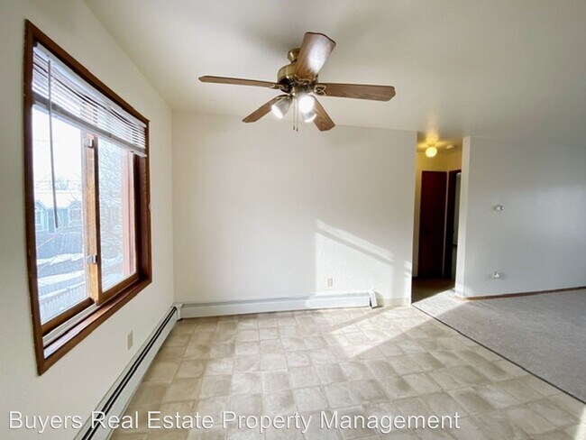Building Photo - 8118 Boundary Ave