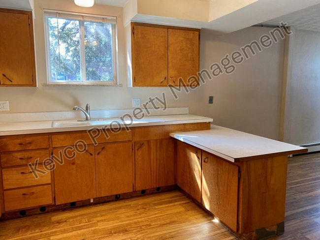 Building Photo - 1009 McHugh St